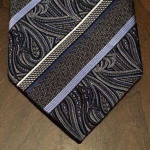 Leone Hand Made Blue 100% Silk Men’s Neck Tie Long